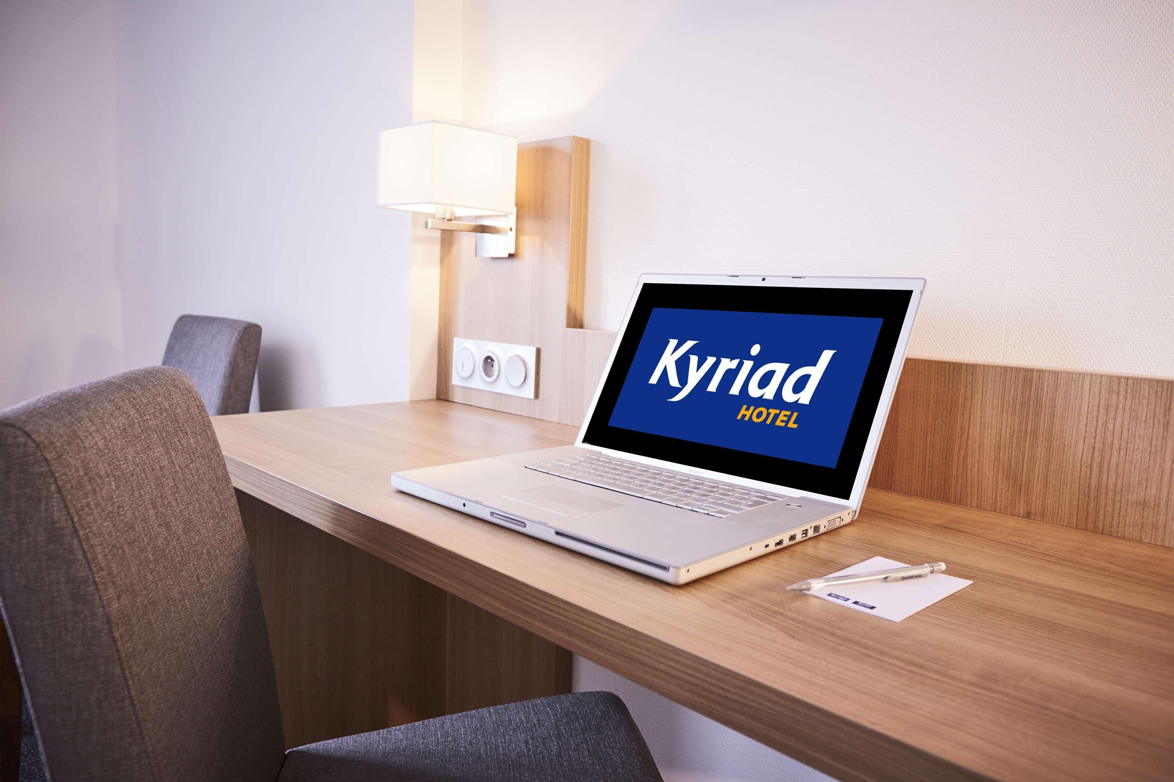 Kyriad Hotel Laval Laval  Exteriér fotografie