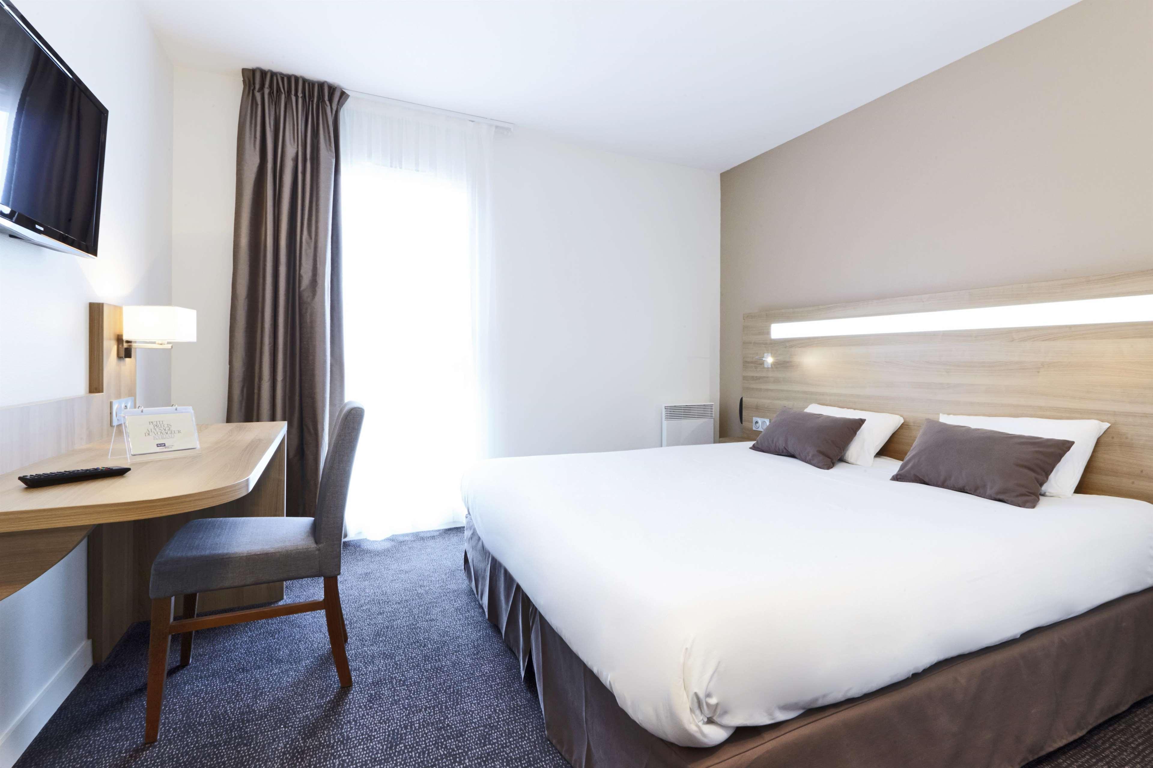 Kyriad Hotel Laval Laval  Exteriér fotografie
