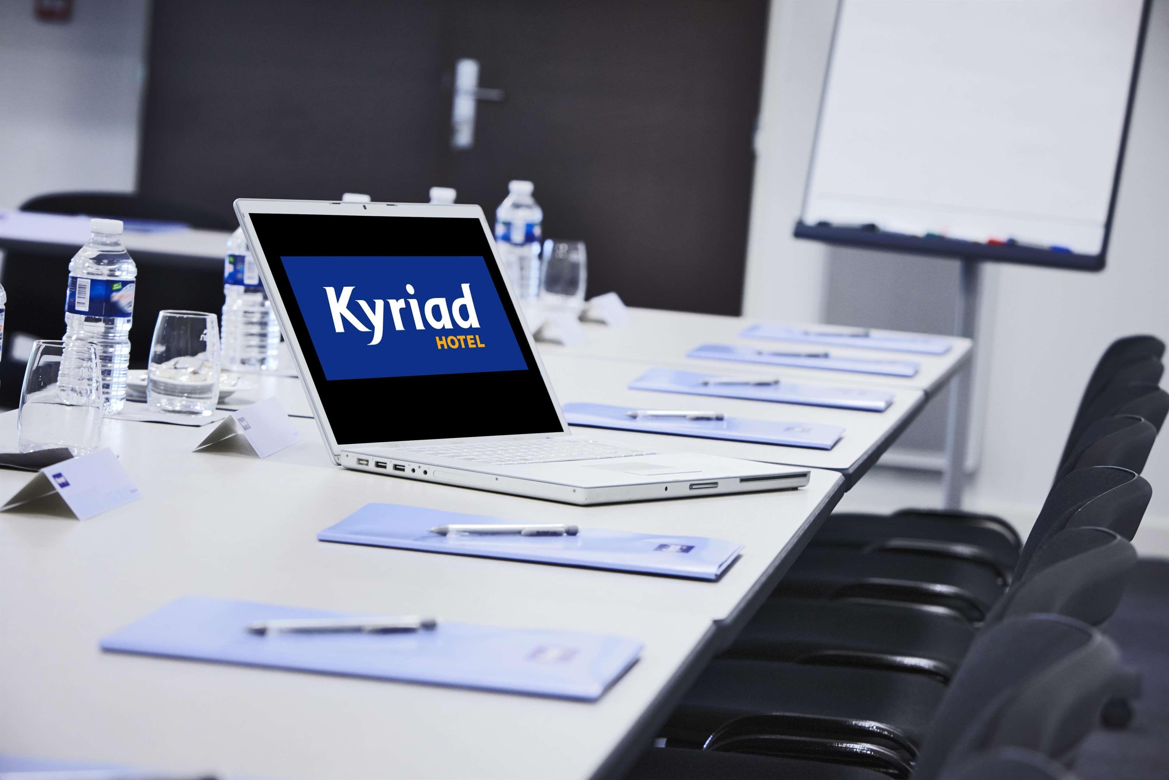 Kyriad Hotel Laval Laval  Exteriér fotografie