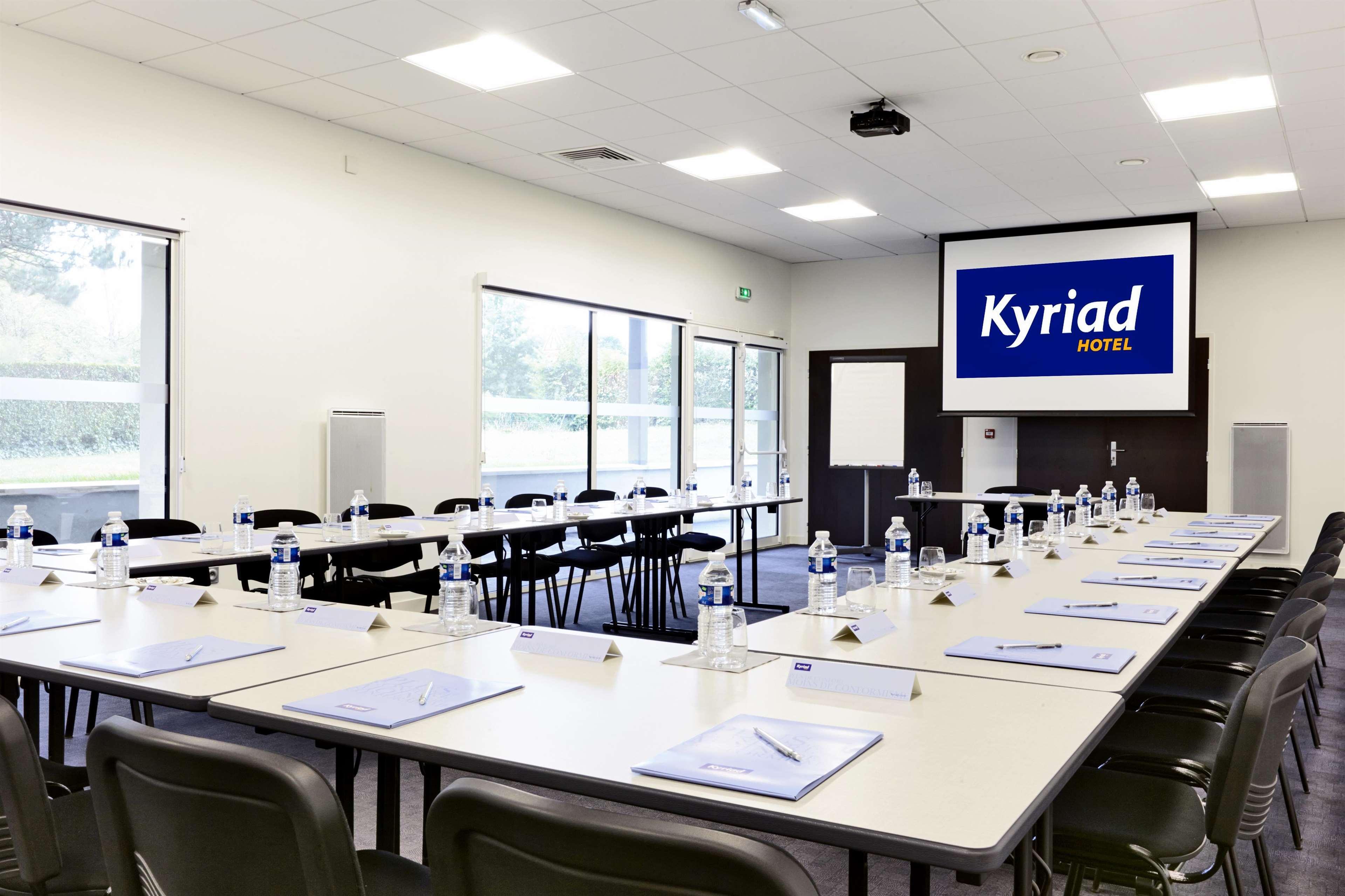 Kyriad Hotel Laval Laval  Exteriér fotografie